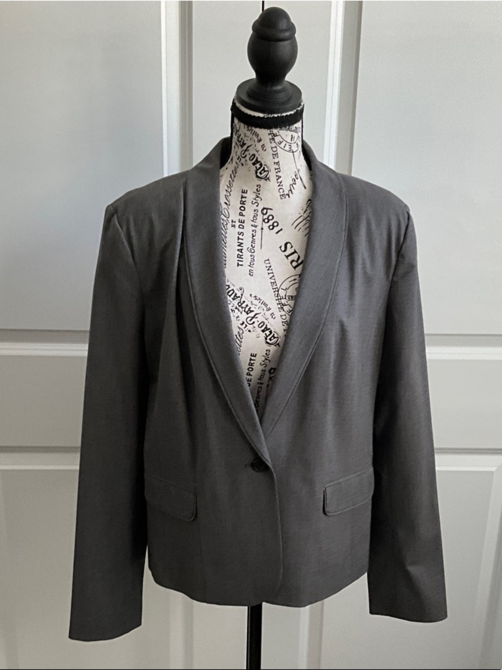 Halogen Gray Shawl-Collar Single-Button Blazer Jacket